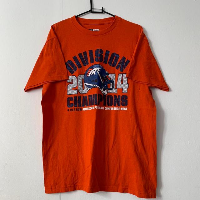 NFL Men's T-shirt - Orange/Navy - M on Productcaster.