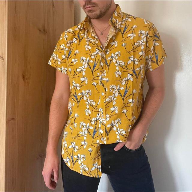 Reclaimed Vintage Men's Shirt - Yellow - XL on Productcaster.