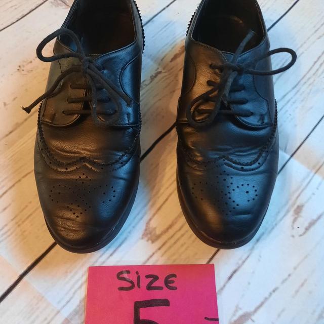 Preloved Women's Footwear - Black - UK 5 on Productcaster.