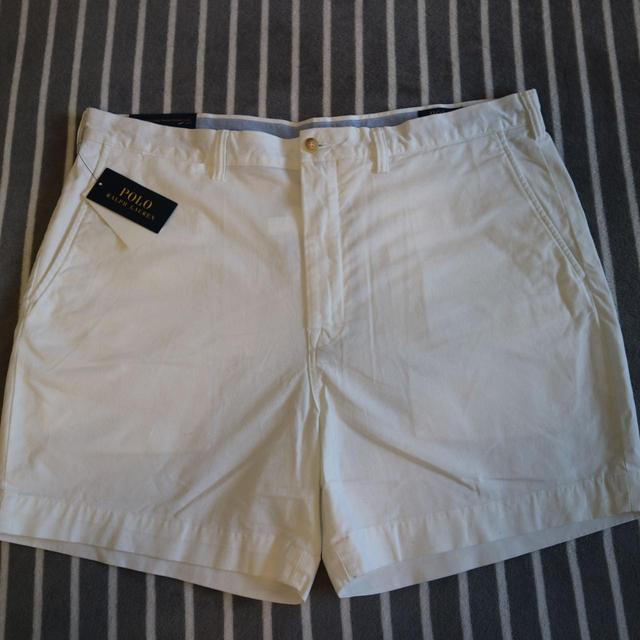 Polo Ralph Lauren Men's Shorts - White - 38" on Productcaster.