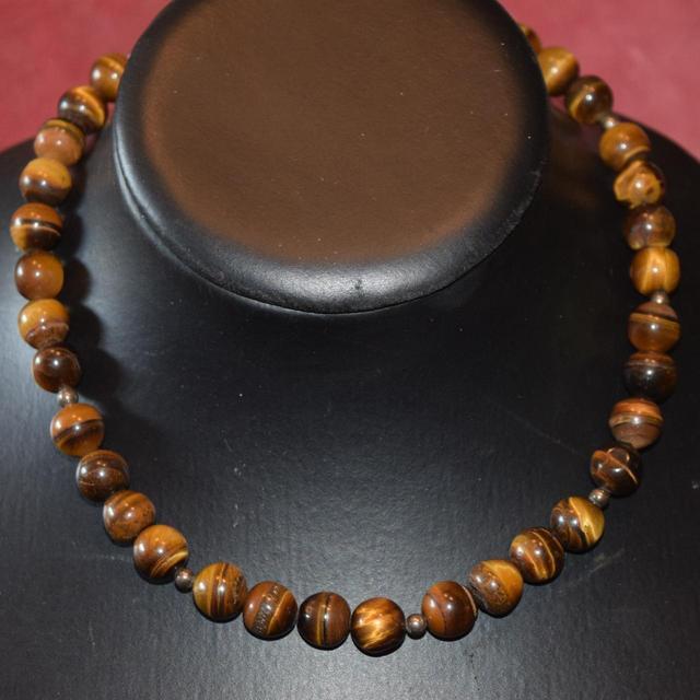 Vintage Women's Necklace - Brown on Productcaster.