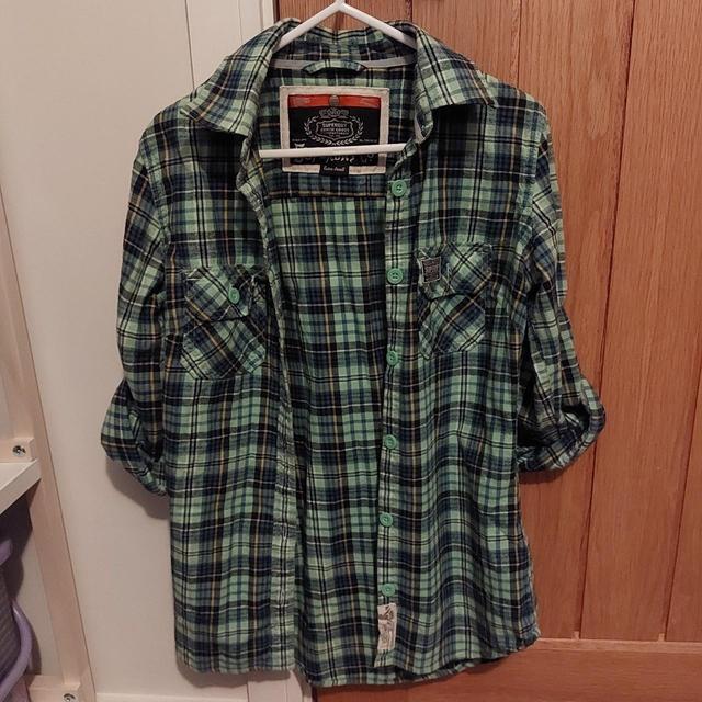 Superdry Women's Shirt - Green - XS on Productcaster.