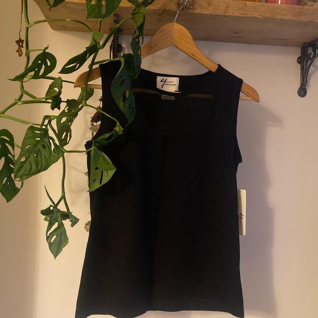 Women's T-shirt - Black - S on Productcaster.