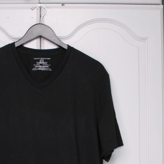 Tommy Hilfiger Men's T-shirt - Black - XL on Productcaster.