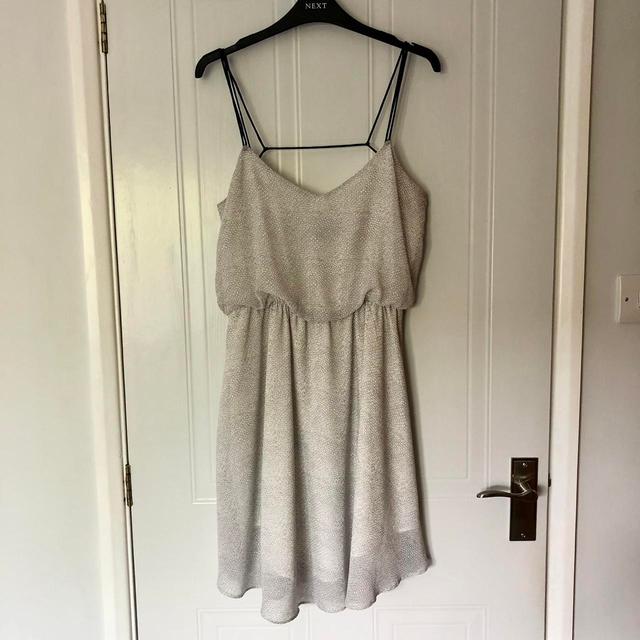 Preloved Women's Dress - White - S on Productcaster.