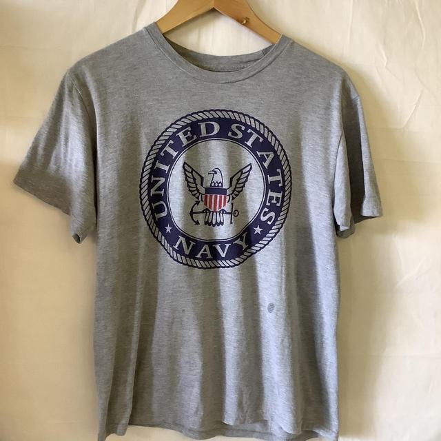 Vintage Men's T-shirt - Grey - M on Productcaster.