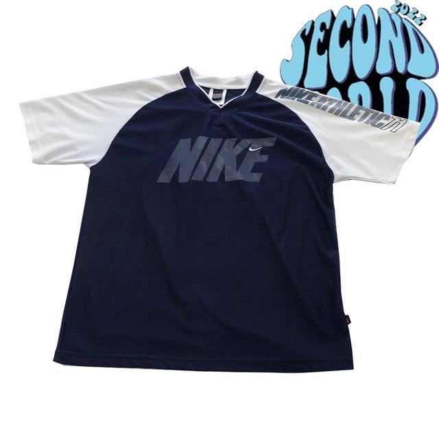 Nike Men's T-shirt - White - XL on Productcaster.