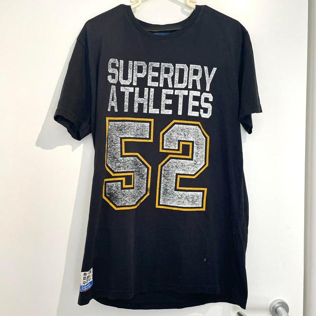 Superdry Men's T-shirt - Black on Productcaster.