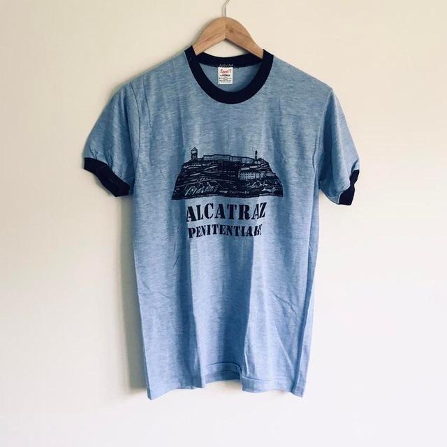 Vintage Women's T-shirt - Blue/Navy - M on Productcaster.