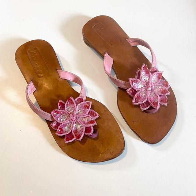 Reclaimed Vintage Women's Flip flops - Pink - UK 4 on Productcaster.