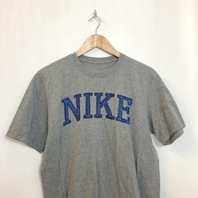 Nike Men's T-shirt - Grey - L on Productcaster.