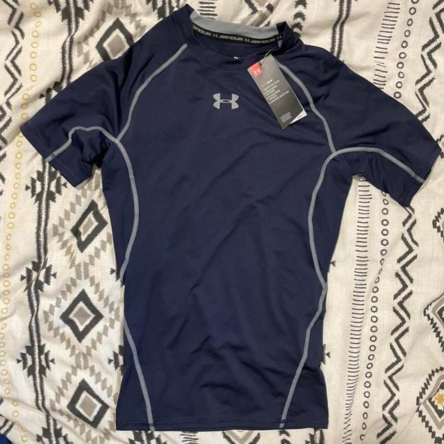 Under Armour Men's T-shirt - Navy - M on Productcaster.