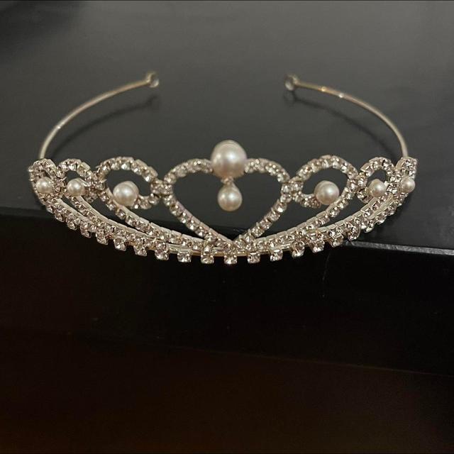 & Other Stories Women's Hair accessory - Silver on Productcaster.