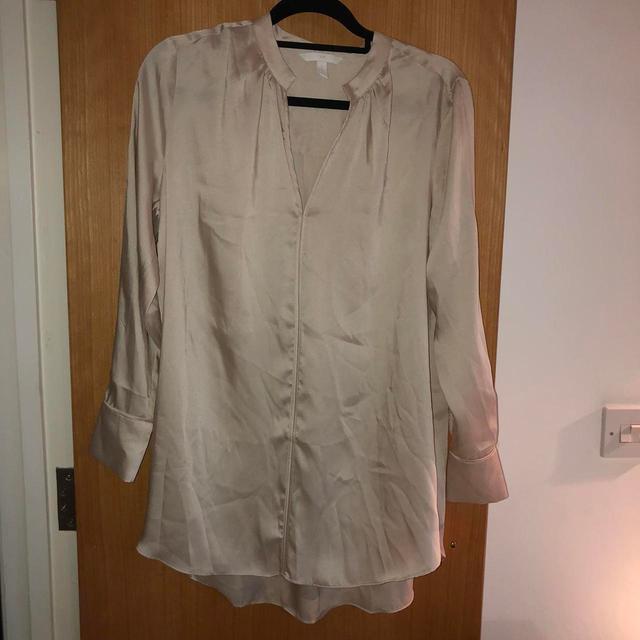 H&M Women's Blouse - Cream - M on Productcaster.