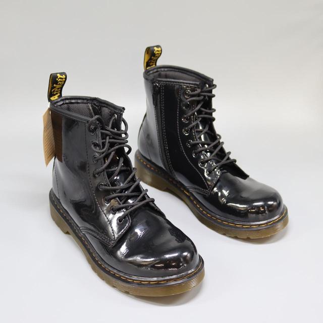 Dr. Martens Kids' Ankle Boots - Black - 3-3.5 on Productcaster.