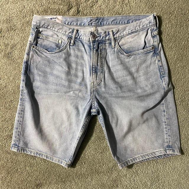 H&M Men's Shorts - Blue - 34" on Productcaster.