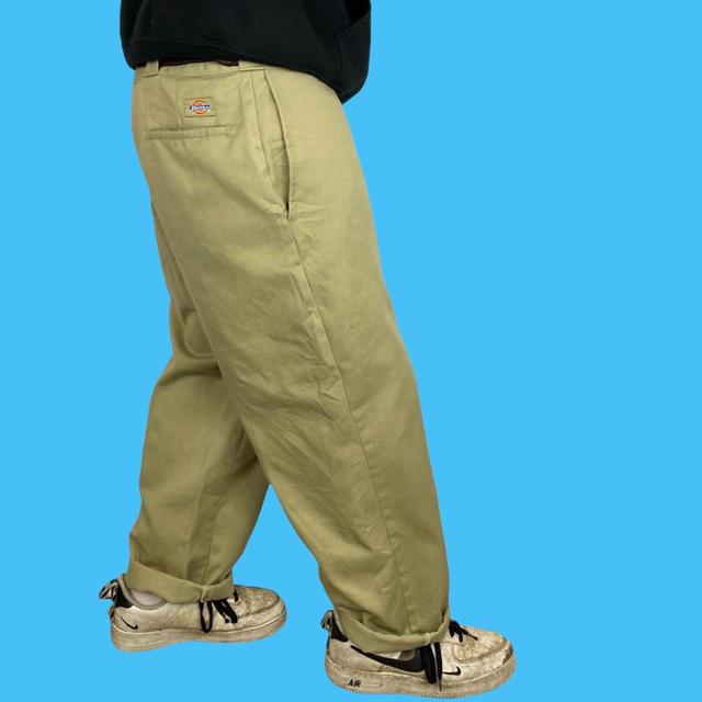 Dickies Men's Trousers - Cream - 40" on Productcaster.