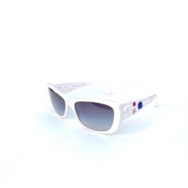 Chanel Women's Sunglasses - White on Productcaster.