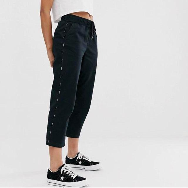 Converse Women's Trousers - Black - UK 14 on Productcaster.