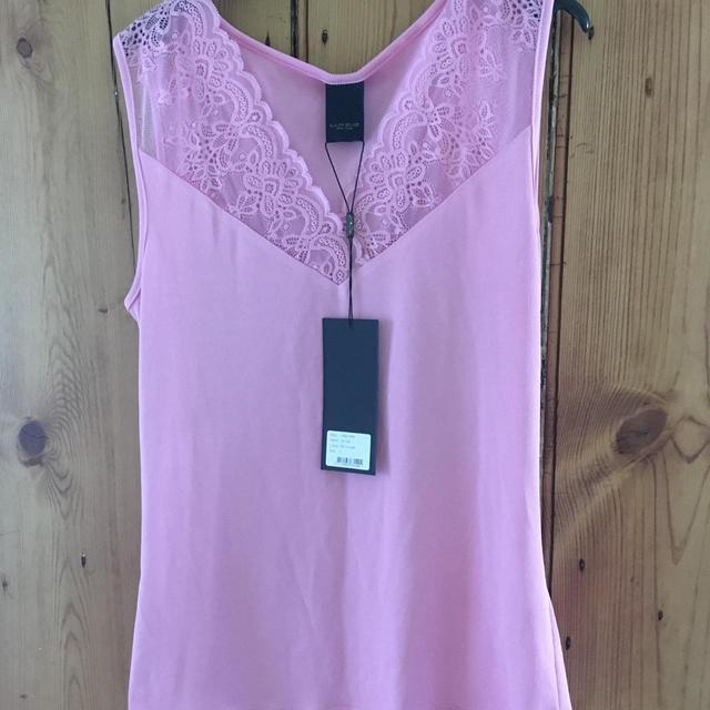 Women's Vest - Pink - L on Productcaster.