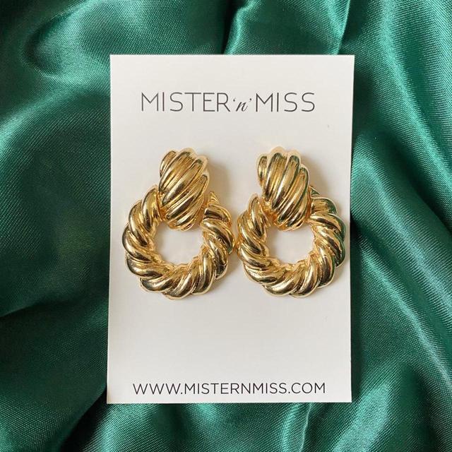 Women's Earrings - Gold on Productcaster.