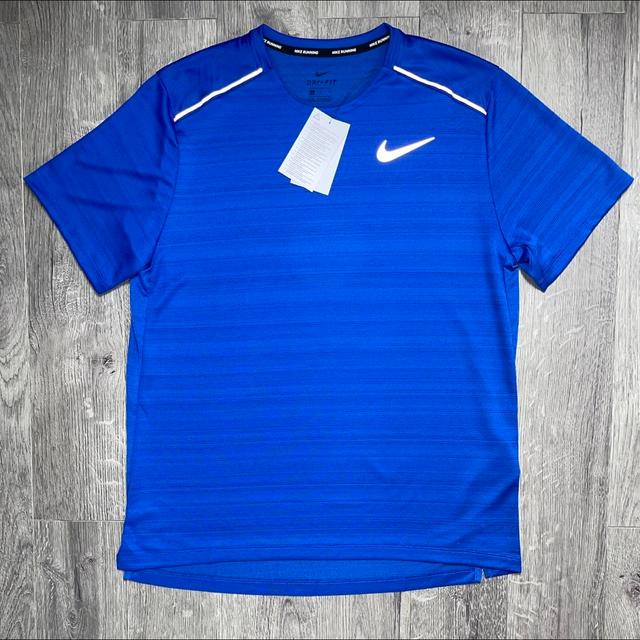 Nike Men's T-shirt - Blue - XL on Productcaster.