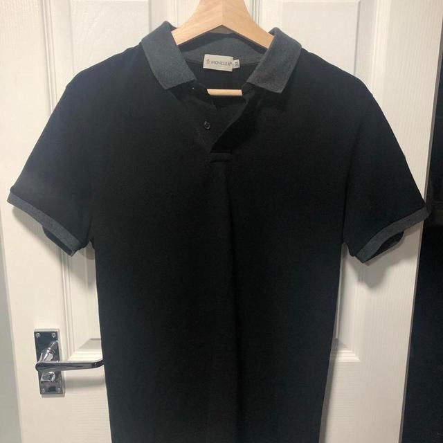 Moncler Men's Polo shirt - Black - M on Productcaster.