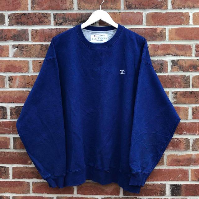 Champion Men's Jumper - Blue - XXL on Productcaster.