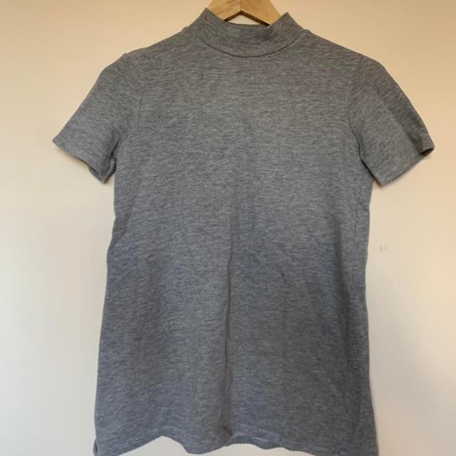 Zara Women's T-shirt - Grey - 8 on Productcaster.