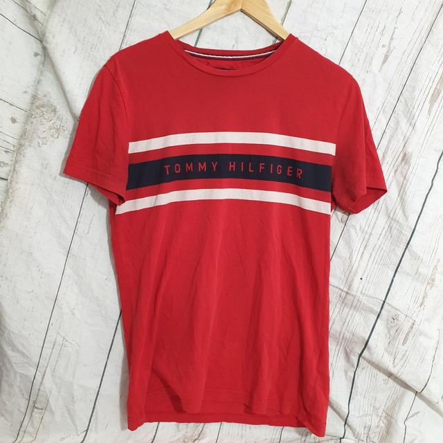 Tommy Hilfiger Men's T-shirt - Red - M on Productcaster.