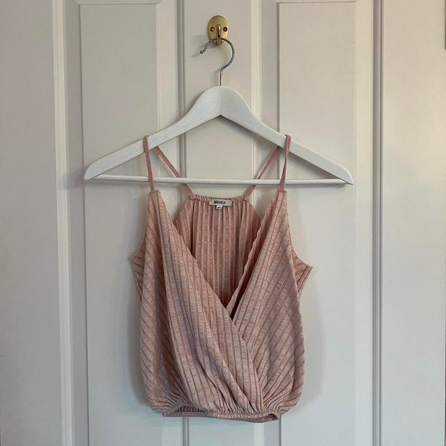 Brandy Melville Women's Crop top - Pink - S on Productcaster.