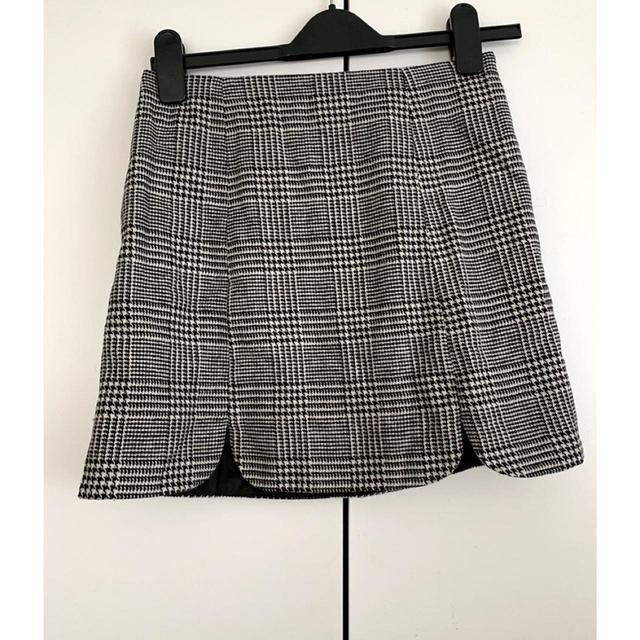 New Look Women's Skirt - Grey - UK 8 on Productcaster.