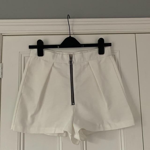 Topshop Women's Shorts - White - UK 10 on Productcaster.