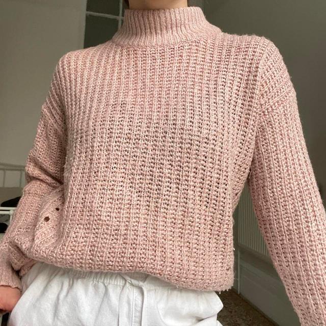 Vintage Women's Jumper - Pink - M on Productcaster.