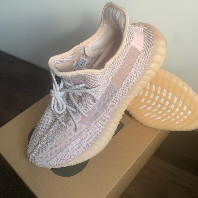 Yeezy Men's Trainers - Pink - UK 9.5 on Productcaster.