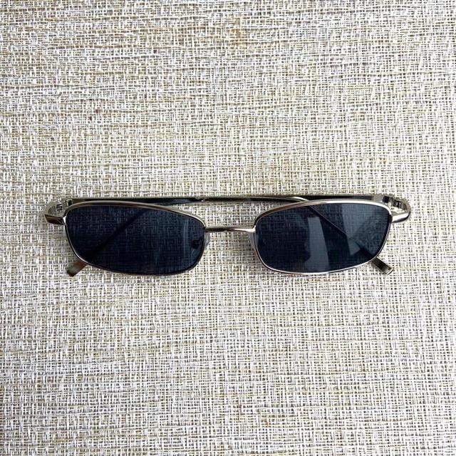 Women's Sunglasses - Black/Silver on Productcaster.