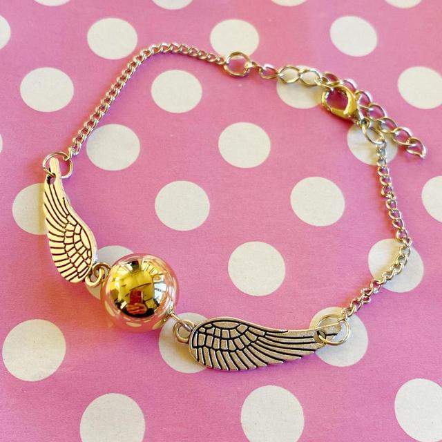 Harry Potter Women's Bracelet - Gold/Silver on Productcaster.