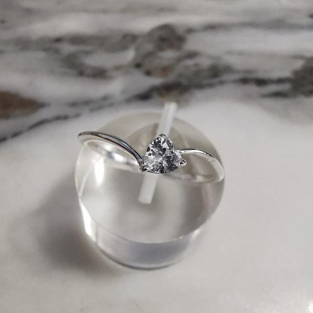 Preloved Women's Ring - Silver on Productcaster.