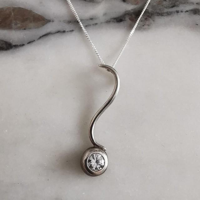 Preloved Women's Necklace - Silver on Productcaster.