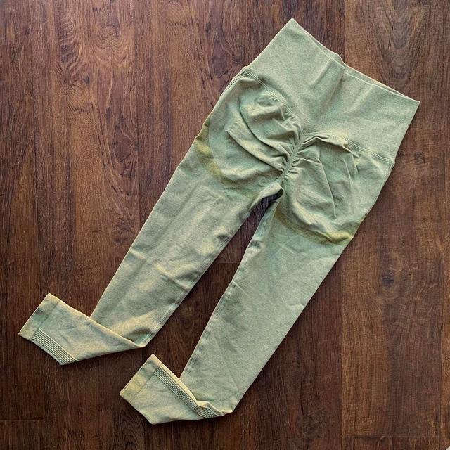 Women's Leggings - Green - M on Productcaster.