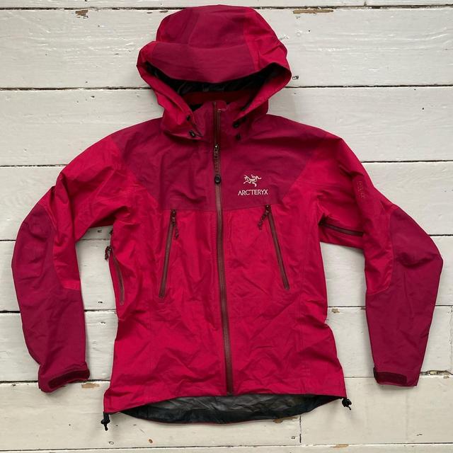 Arc'teryx Women's Coat - Pink - M on Productcaster.