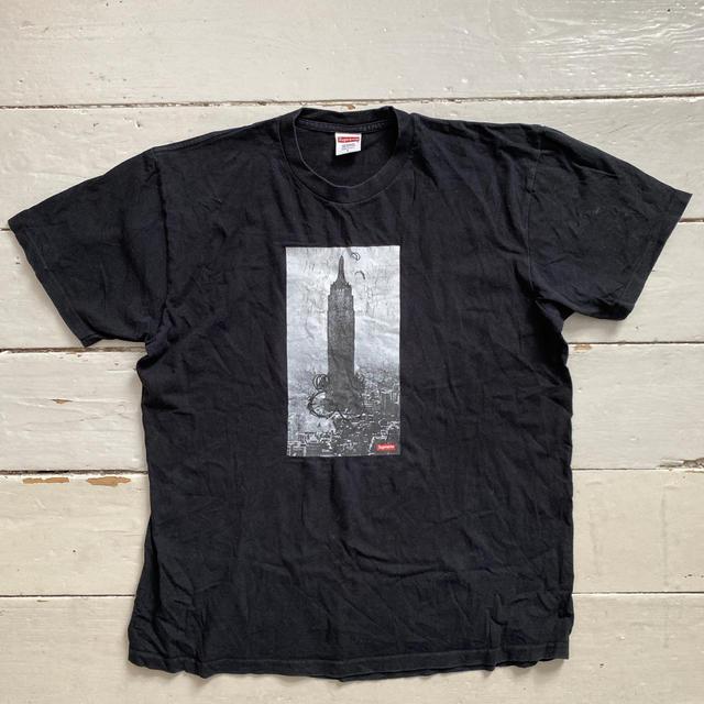 Supreme Men's T-shirt - Black - L on Productcaster.