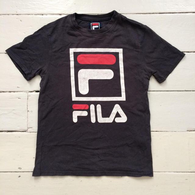 Fila Men's T-shirt - Black - S on Productcaster.