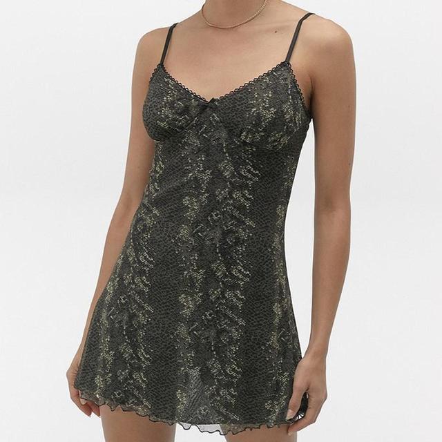 Urban Outfitters Women's Dress - Green - M on Productcaster.