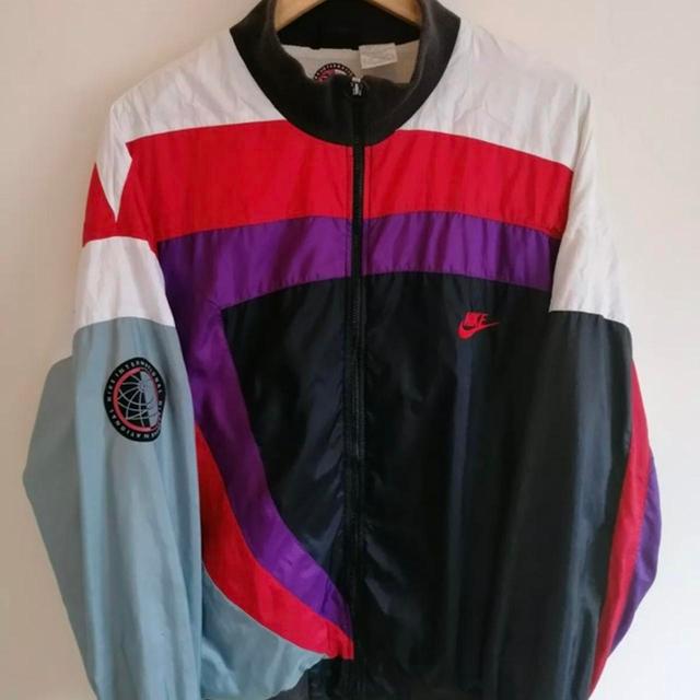 Nike Men's Lightweight Jacket - Multi/Red - XL on Productcaster.