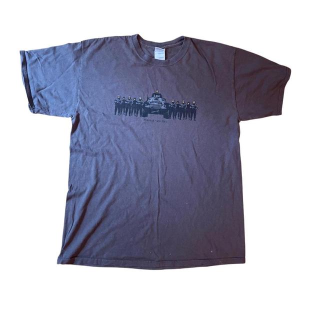 Gildan Men's T-shirt - Grey - L on Productcaster.