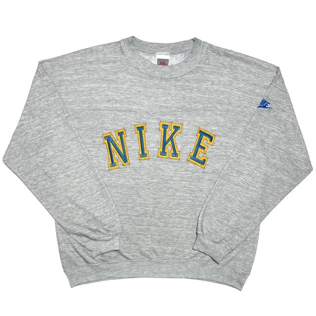 Nike Men's Sweatshirt - Grey - M on Productcaster.