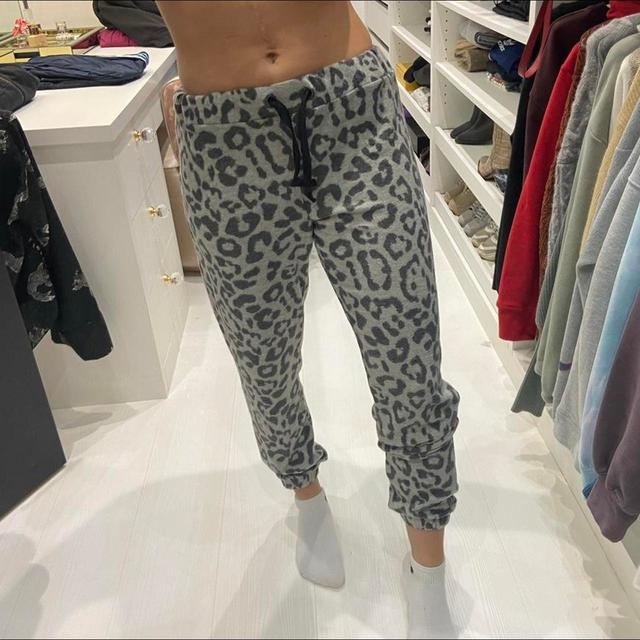 Vintage Havana Women's Sweatpants - Grey - S on Productcaster.