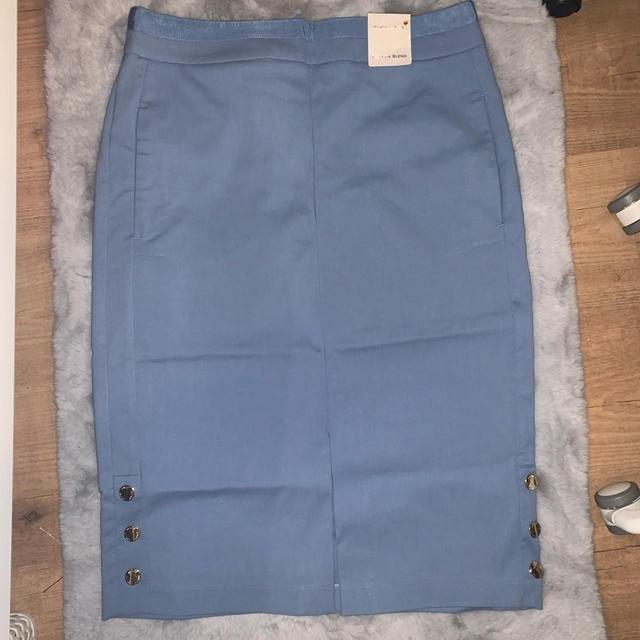 Marks & Spencer Women's Skirt - Blue - UK 14 on Productcaster.