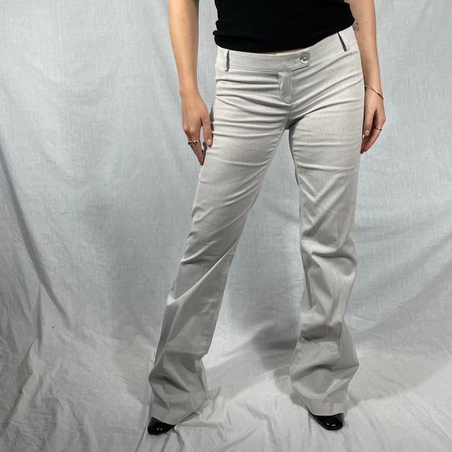 Vintage Women's Trousers - White - 33" on Productcaster.